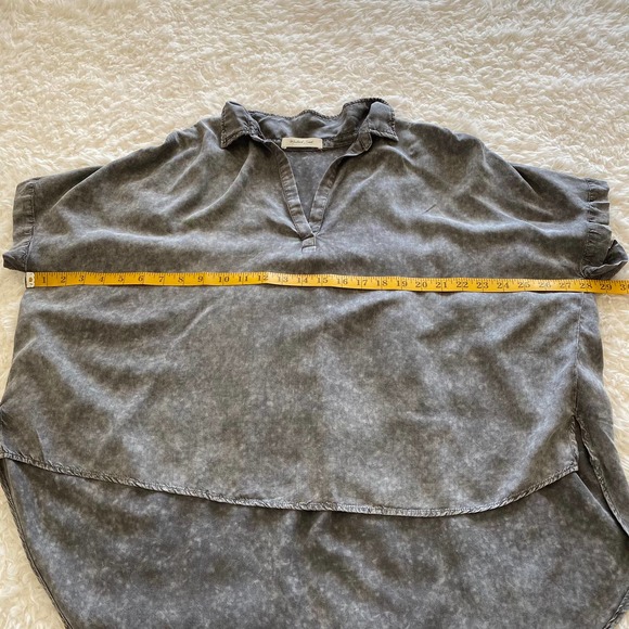 NWOT Mustard Seed Mineral Wash Collared Short Sleeve Top Dolman Size Small - Picture 8 of 9
